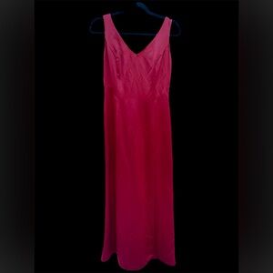 EUC Ann Taylor LOFT Ruby/Maroon Full Length Gown